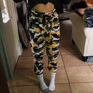 Sommer Ray Camo Joggers